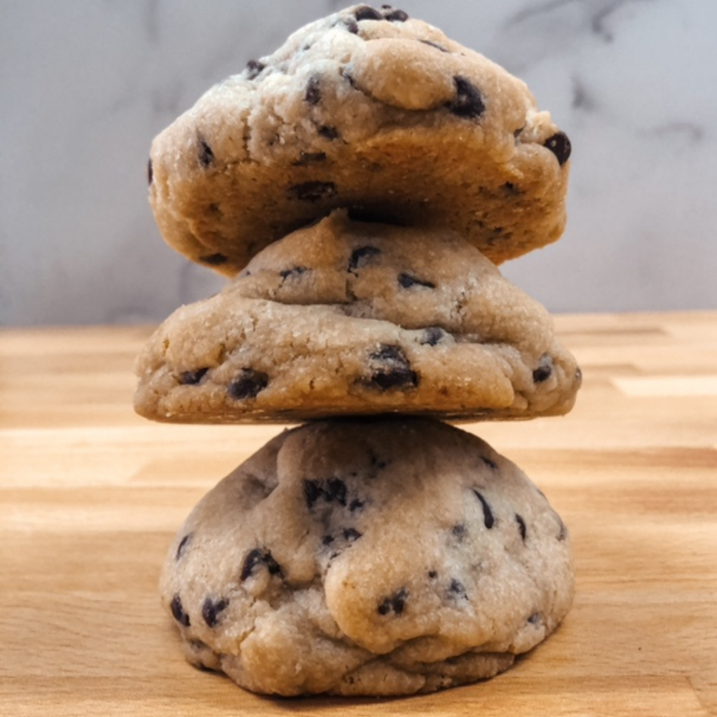 vegan-chocolate-chip-cookies-100-grams-phivi-artisanal-desserts-box